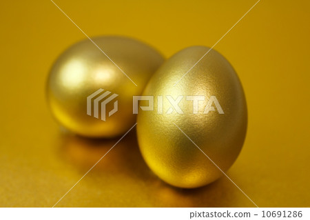 Golden egg 10691286