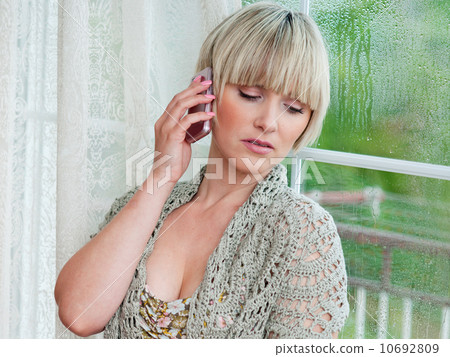 woman with mobile phone woman with mobile phone 10692809
