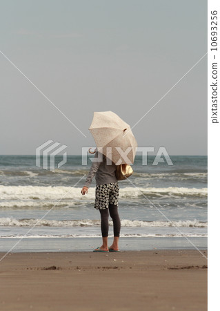 海邊的女人 海邊的女人 10693256