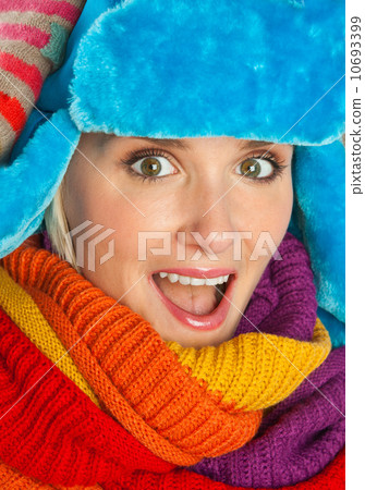 woman in winter clothes woman in winter clothes 10693399