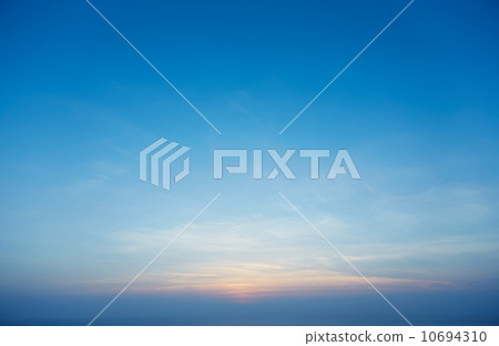 昏暗的風景 昏暗的風景 10694310