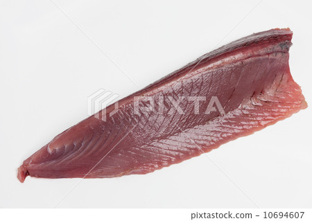 Skipjack sashimi 10694607