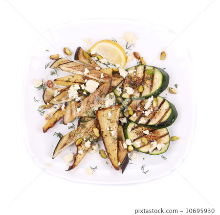 Salad with grilled vegetables and tofu. 10695930
