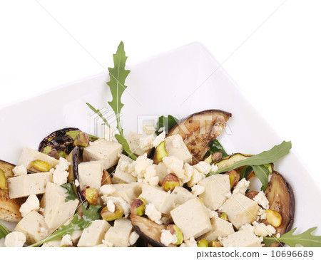 Salad with grilled vegetables and tofu. 10696689