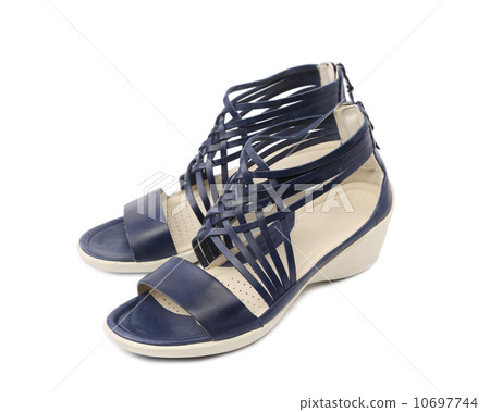 Wicker black leather sandals. Wicker black leather sandals. 10697744