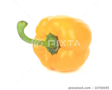 Yellow bell pepper. Yellow bell pepper. 10700095