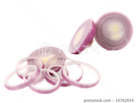 Red onion rings 10702654