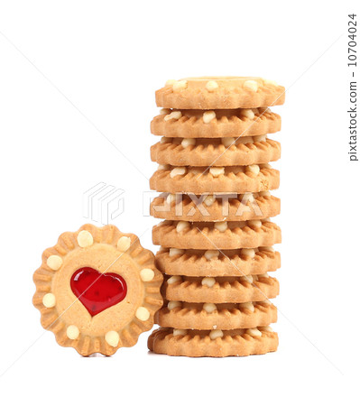 Stack of heart shaped strawberry biscuit Stack of heart shaped strawberry biscuit 10704024
