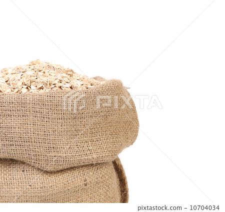 Bag with oat cereal. Bag with oat cereal. 10704034