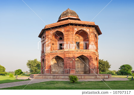 Purana Qila 10707317