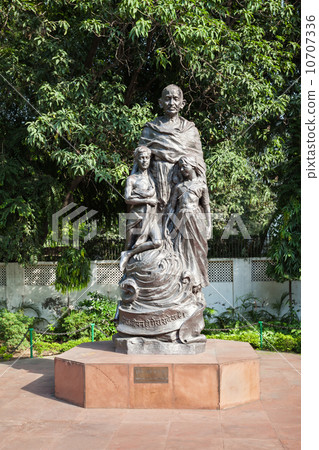 Gandhi Smriti 10707336