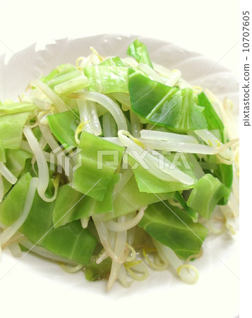 Boiled cabbage and sprouts 10707605