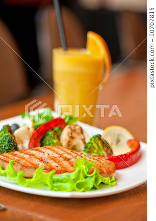 salmon steak salmon steak 10707815