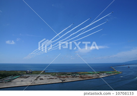 Wide delta low pass 10708133