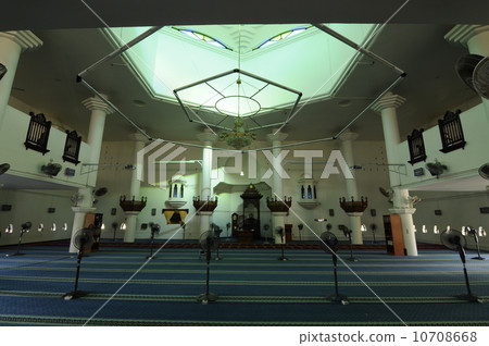 Interior of Tengku Tengah Zaharah Mosque in Terengganu 10708668