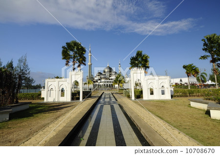 Crystal Mosque in Terengganu, Malaysia 10708670