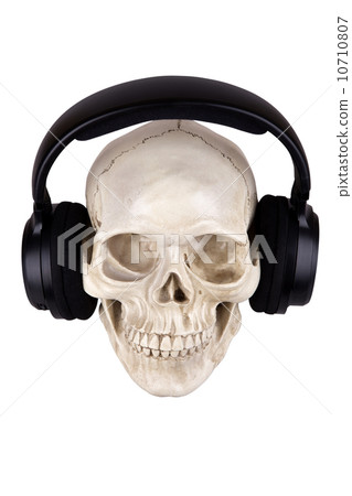 skull with earphones skull with earphones 10710807
