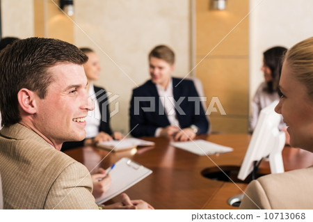 Group business people Group business people 10713068