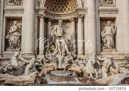 Trevi Fountain - famous landmark in Rome Trevi Fountain - famous landmark in Rome 10715659