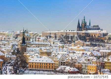 Prague in winter, panorama and cityscape 10717545