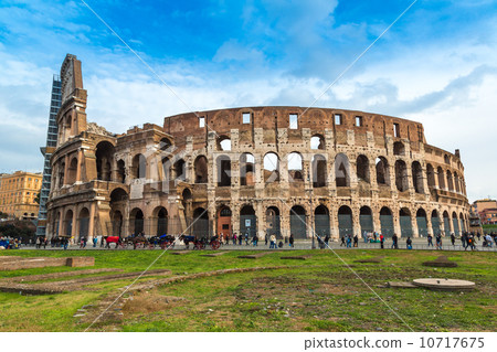 The Iconic, the legendary Coliseum of Rome, Italy The Iconic, the legendary Coliseum of Rome, Italy 10717675