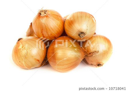 Group of a onions, isolated on white Group of a onions, isolated on white 10718041