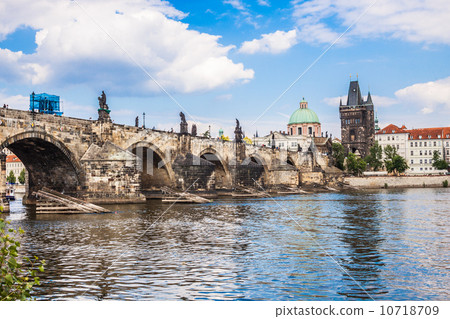 Charles bridge in Prague 10718709