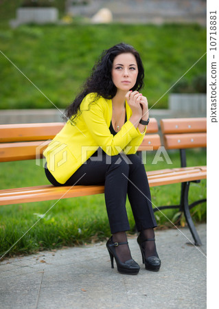 Portrait Of Young Smiling Beautiful Woman Portrait Of Young Smiling Beautiful Woman 10718881