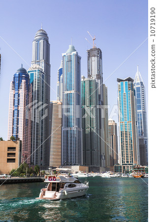 Dubai Marina cityscape, UAE 10719190