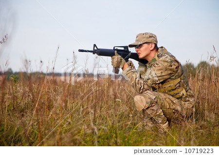 Soldier with a rifle Soldier with a rifle 10719223