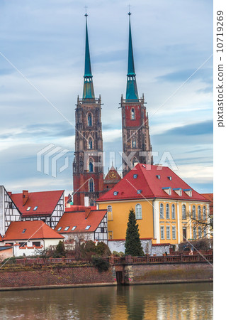 Wroclaw old city panorama Wroclaw old city panorama 10719269