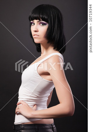 Beauty Portrait. Beautiful woman on a black background 10719344