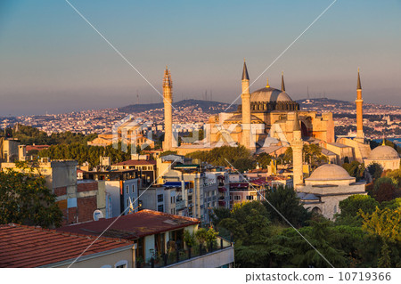 Hagia Sophia, the monument most famous of Istanbul - Turkey Hagia Sophia, the monument most famous of Istanbul - Turkey 10719366