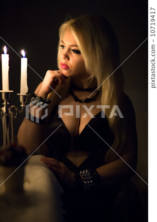 Woman with candles 10719417