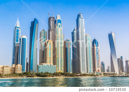 Dubai Marina cityscape, UAE Dubai Marina cityscape, UAE 10719530