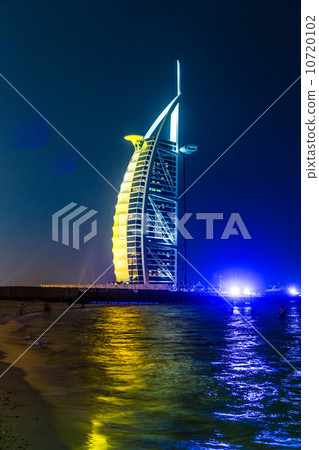 Burj Al Arab is a luxury 5 stars hotel Burj Al Arab is a luxury 5 stars hotel 10720102