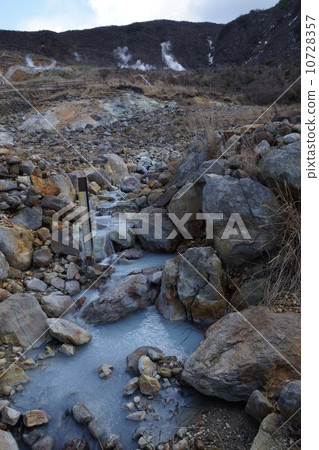 Hakone Owakudani hot spring 10728357
