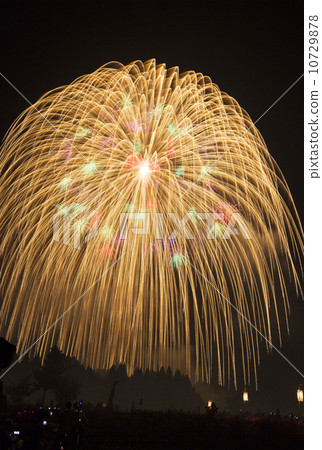 [Niigata Prefecture] Katakuri Festival The world's four-size ball 10729878