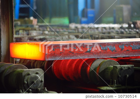 hot steel on conveyor hot steel on conveyor 10730514