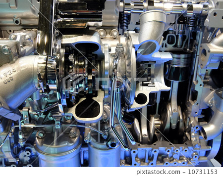 diesel engine 10731153