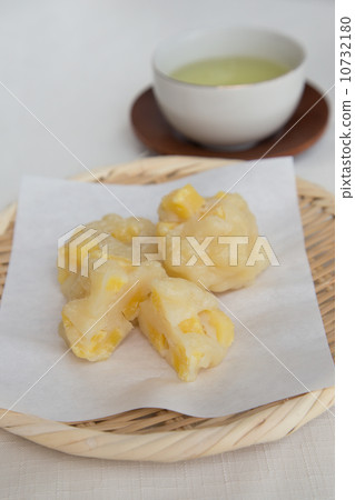 Ishigaki Mochi Ishigaki Mochi 10732180