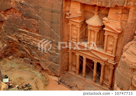 Petra ruins El · Hazune Petra ruins El · Hazune 10747715