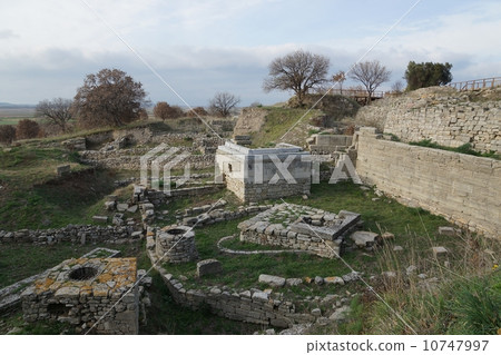 伊利奧斯考古遺址 10747997