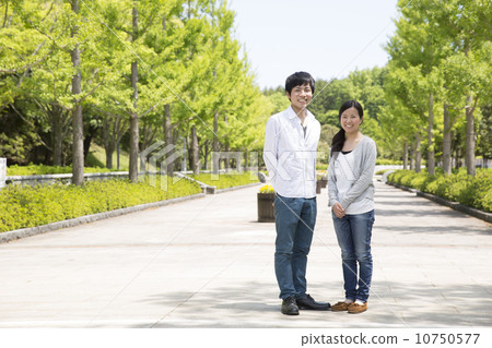 一對夫婦 10750577