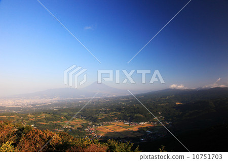 伊豆天際線的富士山 伊豆天際線的富士山 10751703