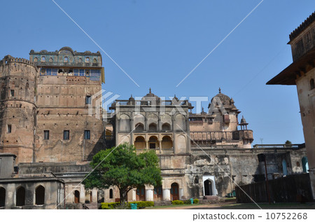 班德拉王國城市的Orcia的Jahan Ghile Mahal 班德拉王國城市的Orcia的Jahan Ghile Mahal 10752268