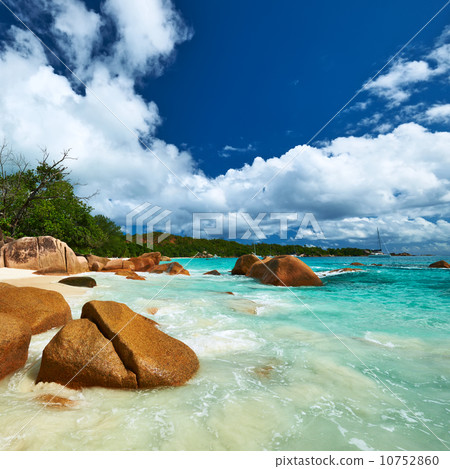 Beautiful beach at Seychelles 10752860
