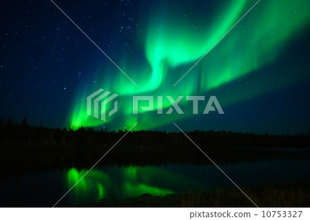 極光  極光 10753327