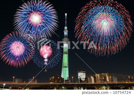 Fireworks and sky tree images (synthetic) 10754724