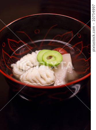 Shrimp soup 10754997